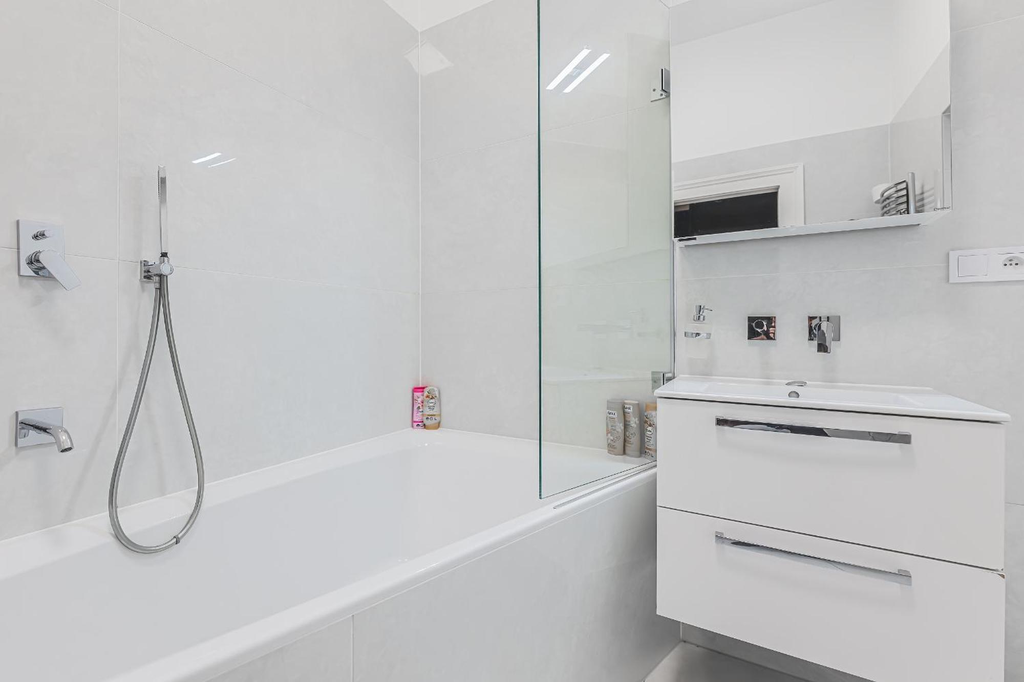 Tiny In Quarto em Acomodações Particulares